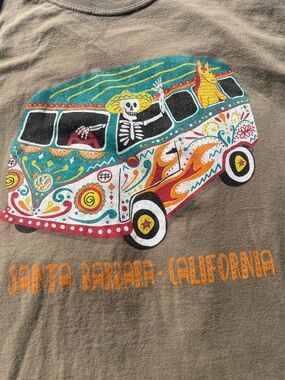 VW Coastal Cali Vibe - Olive with Colorful Van